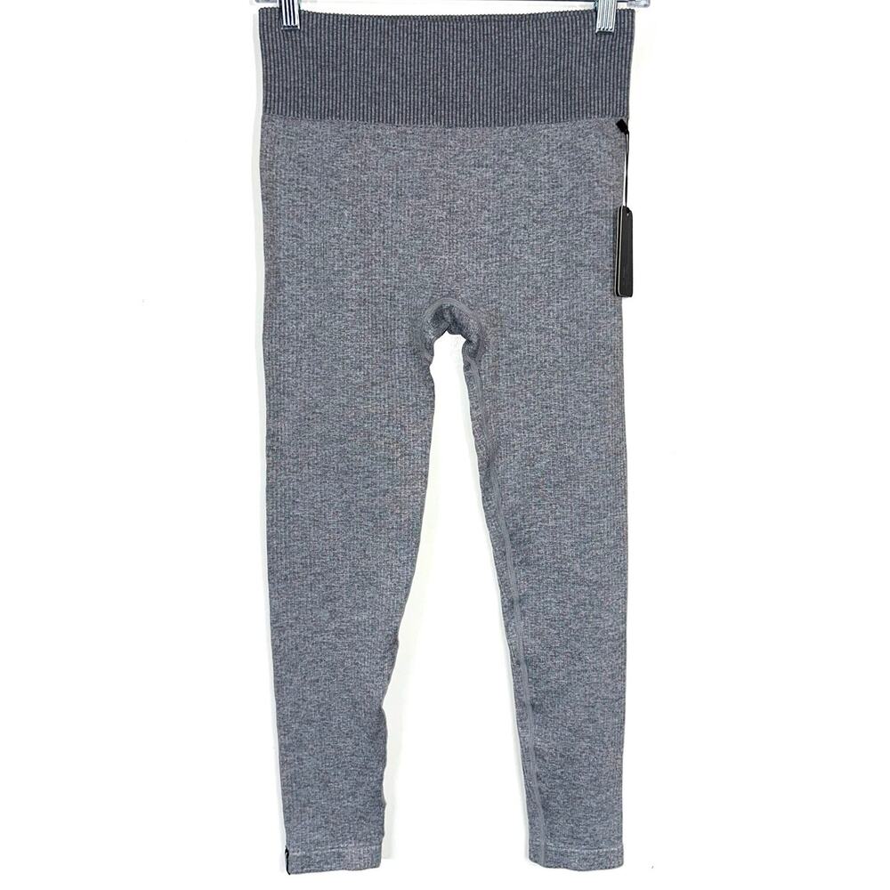NWT HyprMV Womens Impulse Grey Ribbed Seamless Athletic Crop Leggings Size Small